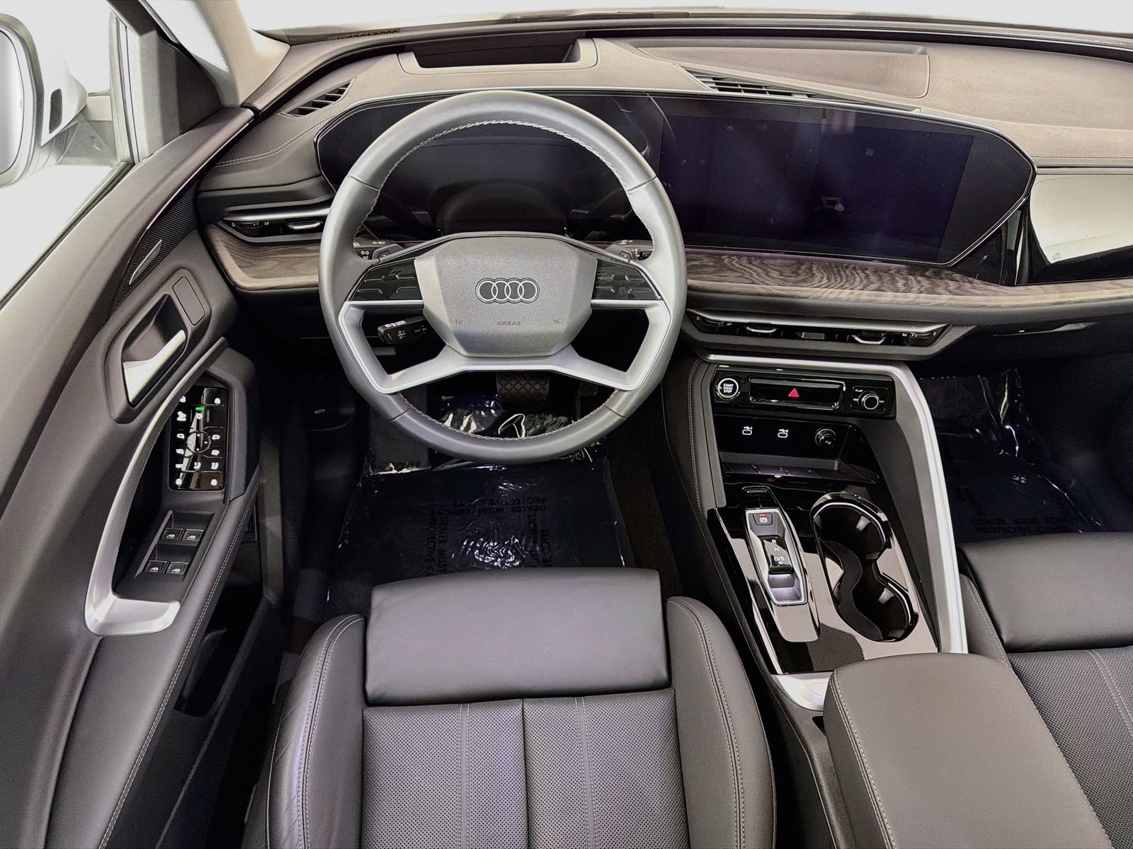 Certified 2025 Audi Q5 Premium w/ Premium Plus AWD/4WD image 23