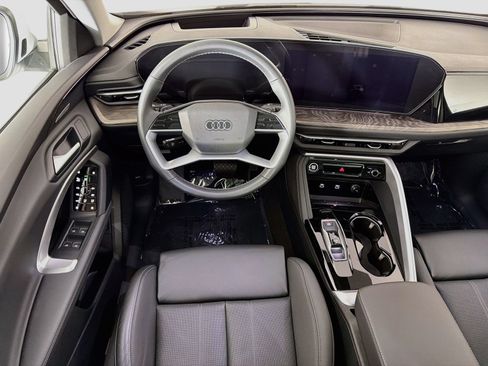 Certified 2025 Audi Q5 Premium w/ Premium Plus AWD/4WD image 23