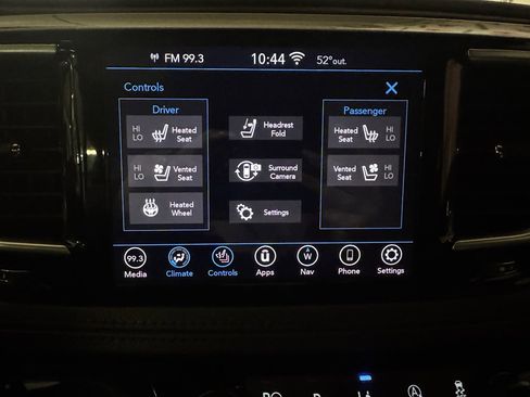 Used 2020 Chrysler Pacifica Limited image 37