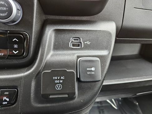 Used 2025 RAM ProMaster 2500 w/ Quick Order Package 22H SLT+ image 24