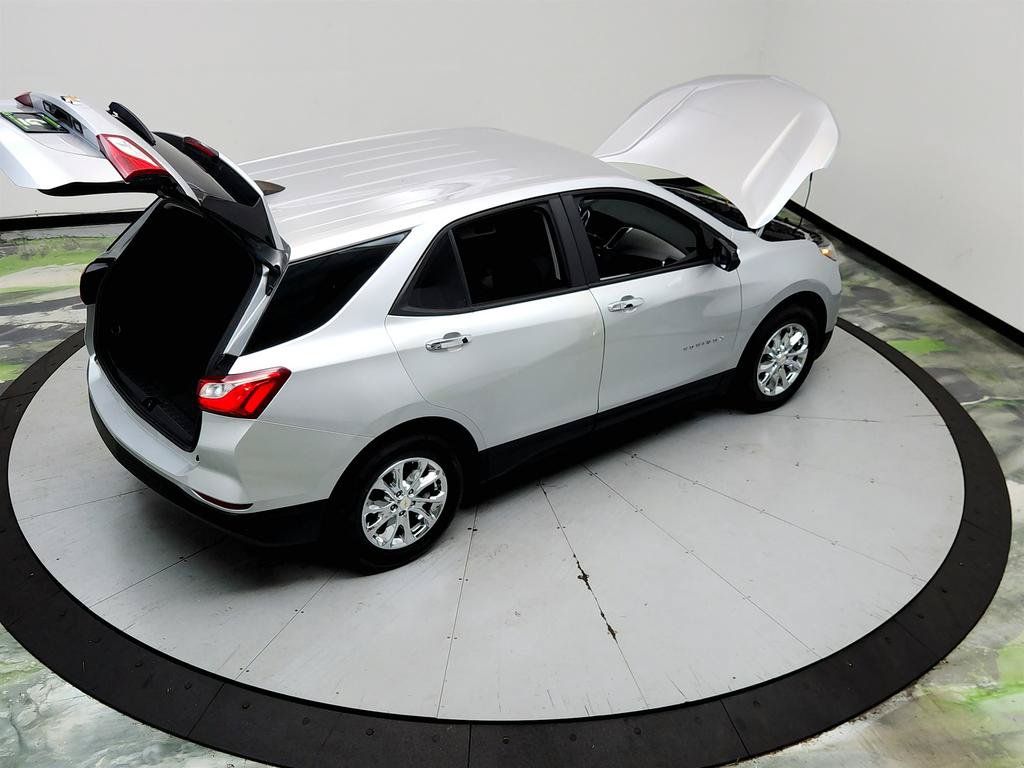 Used 2020 Chevrolet Equinox LS w/ LPO, Floor Liner Package FWD image 35