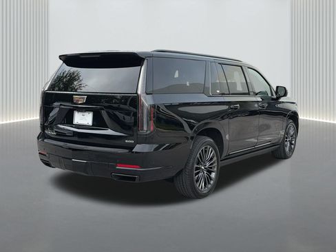 Certified 2025 Cadillac Escalade ESV Sport Platinum AWD/4WD image 6