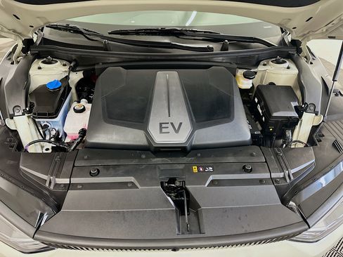 Used 2024 Kia EV6 Wind w/ Wind Technology Package AWD/4WD image 35