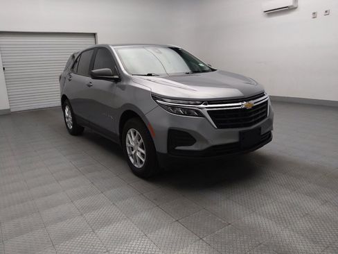 Used 2023 Chevrolet Equinox LS AWD/4WD image 13