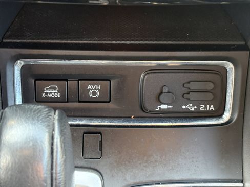 Used 2019 Subaru Ascent Limited AWD/4WD image 23