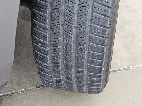 Certified 2021 GMC Yukon SLT w/ SLT Luxury Package image 14