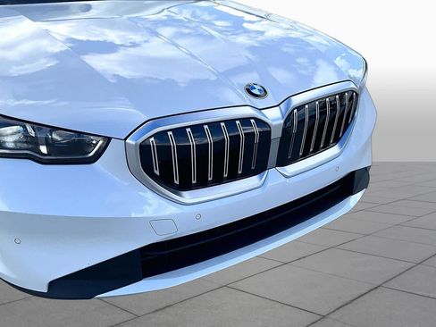 Used 2026 BMW 530i RWD image 29