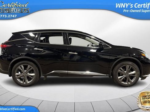 Used 2023 Nissan Murano Platinum image 4