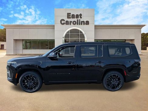 New 2026 Jeep Grand Wagoneer Summit AWD/4WD image 6