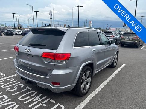 Used 2015 Jeep Grand Cherokee Overland AWD/4WD image 12
