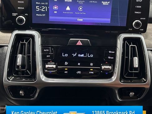 Used 2023 Kia Sorento SX Prestige AWD/4WD image 16