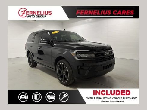 Used 2024 Ford Expedition Limited AWD/4WD image 1