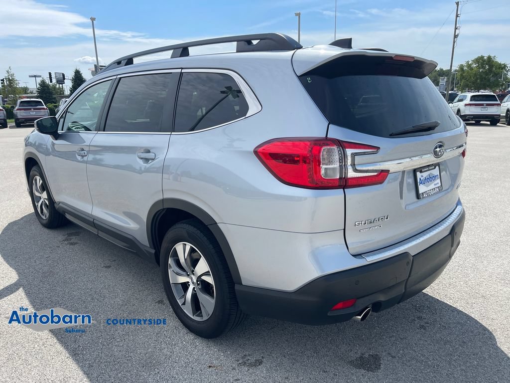 Certified 2024 Subaru Ascent Premium w/ Convenience Package AWD/4WD image 3