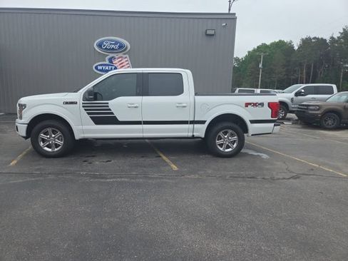 Used 2020 Ford F150 XLT w/ Equipment Group 302A Luxury AWD/4WD image 9
