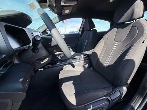 New 2026 Hyundai Elantra Sport FWD image 21