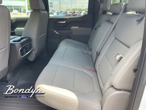 Used 2021 GMC Sierra 1500 SLT w/ SLT Premium Package AWD/4WD image 11