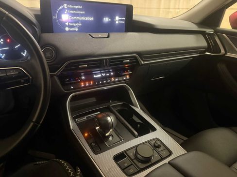 Certified 2025 MAZDA CX-90 3.3 Turbo w/ Preferred Package image 37