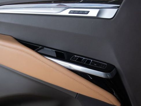 Certified 2025 Cadillac Escalade Premium Luxury w/ Touring Package image 24