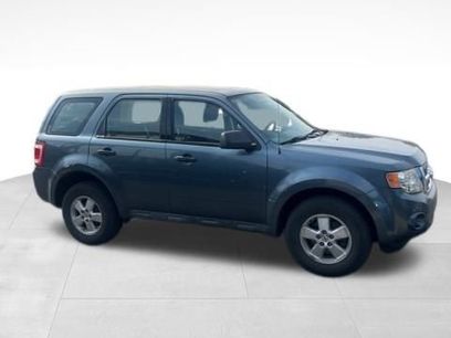 Used 2010 Ford Escape XLS