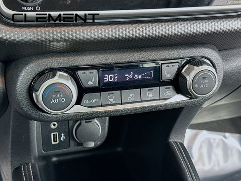 Used 2019 Nissan Kicks SV image 20