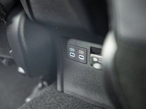 New 2026 Toyota Prius Plug-In Hybrid image 35