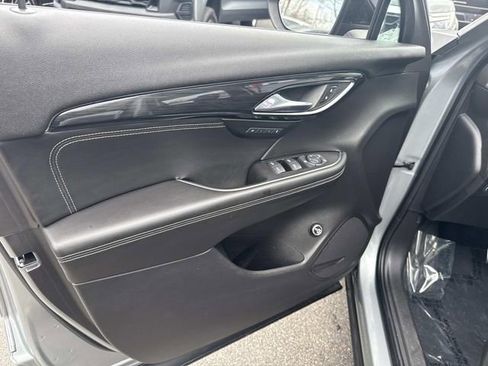 Used 2023 Buick Envision Essence w/ Sport Touring Package image 21