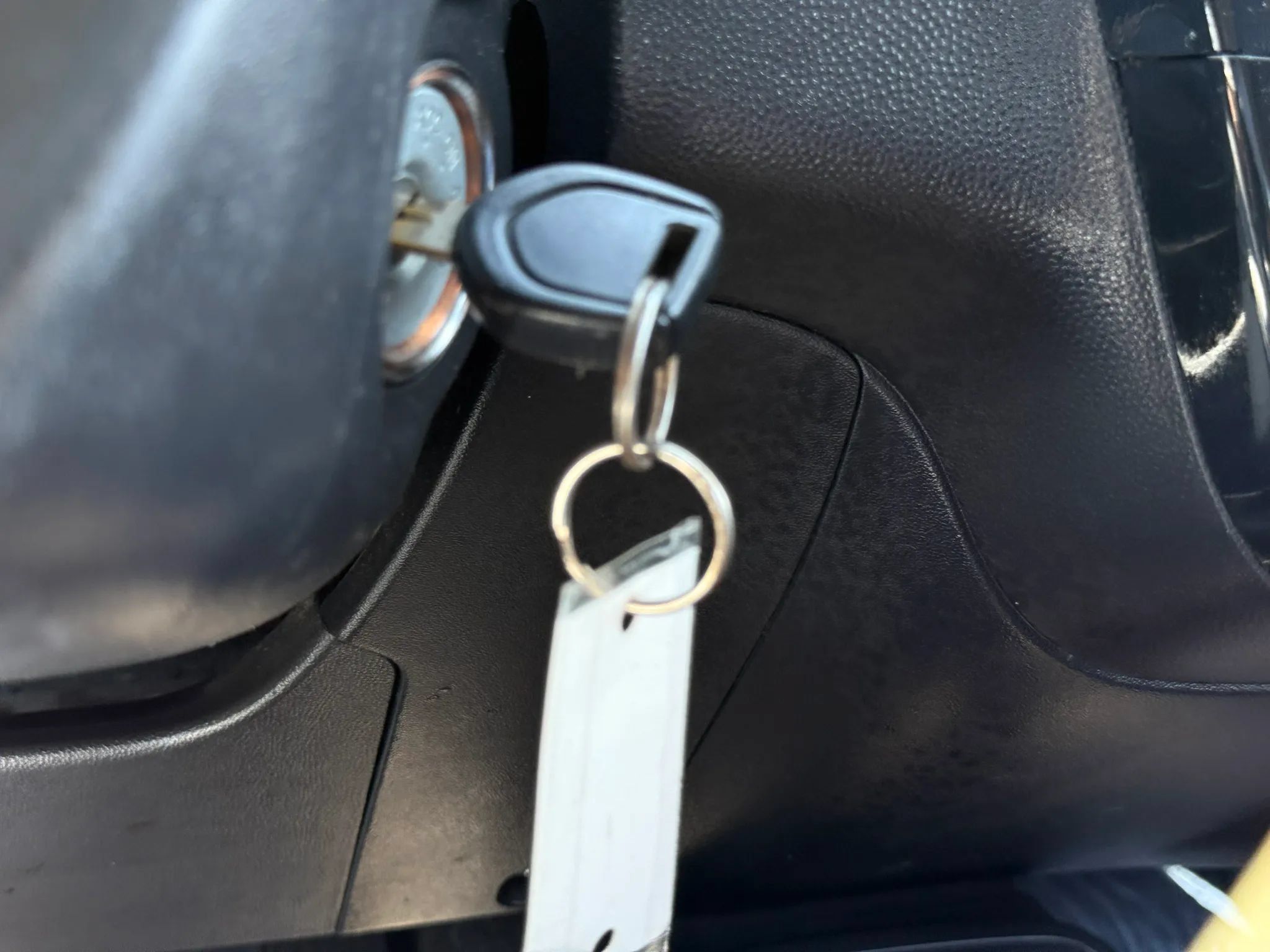 Used 2015 Mitsubishi Mirage DE FWD image 32
