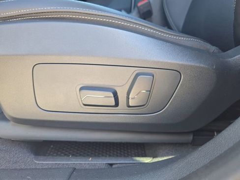 Used 2026 BMW X2 xDrive28i AWD/4WD image 18