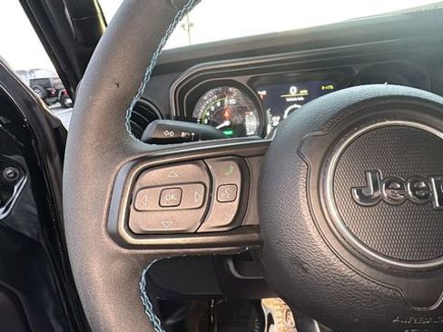 Used 2025 Jeep Wrangler Unlimited Rubicon 4xe w/ Safety Group image 18