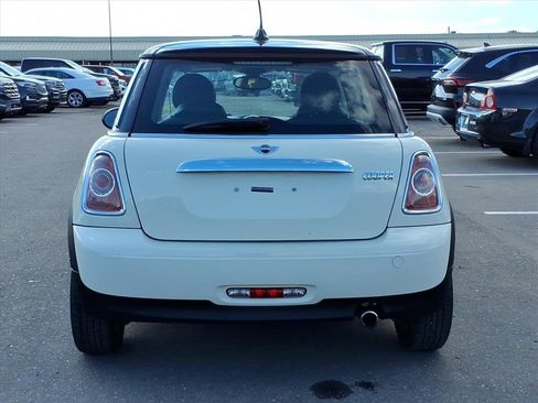 Used 2013 MINI Cooper Hardtop image 4