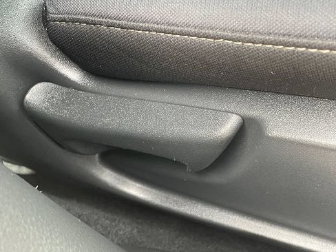 Used 2017 Nissan Altima 2.5 S w/ Power Driver Seat Package FWD image 12