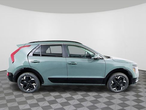 New 2026 Kia Niro Wind FWD image 31