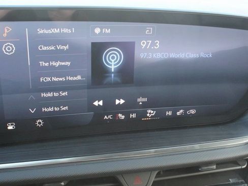 New 2025 Buick Envision Preferred image 37