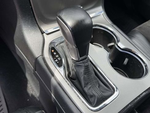 Used 2020 Jeep Grand Cherokee Altitude AWD/4WD image 7