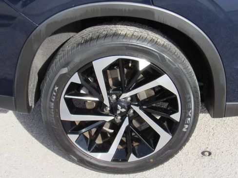 Used 2023 Mitsubishi Outlander SE FWD image 10