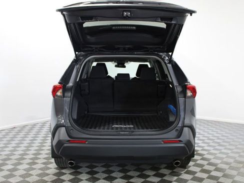 Used 2023 Toyota RAV4 LE image 15