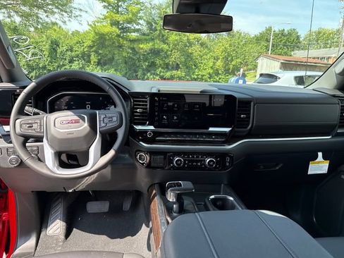New 2026 GMC Sierra 1500 Elevation w/ Elevation Premium Package AWD/4WD image 15