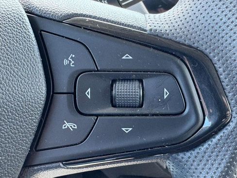 Used 2021 Chevrolet TrailBlazer LT w/ Convenience Package FWD image 18