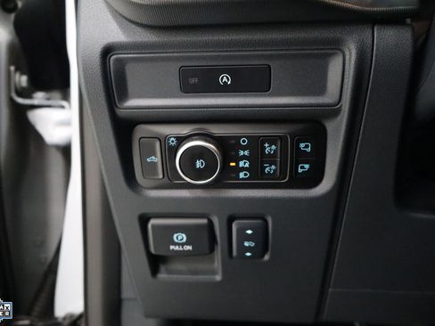 Used 2025 Ford F150 Lariat w/ Equipment Group 502A High AWD/4WD image 13