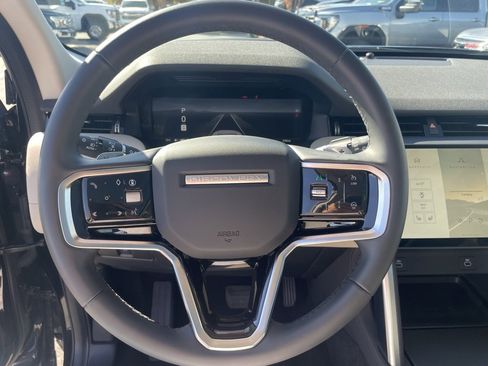 Used 2024 Land Rover Discovery Sport S image 12