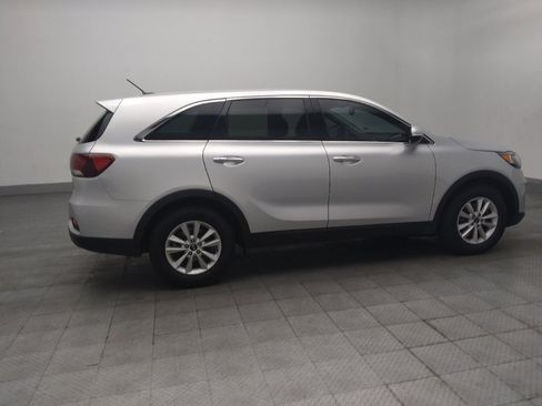 Used 2019 Kia Sorento FWD V6 image 10