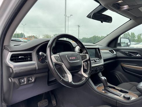 Used 2017 GMC Acadia SLE AWD/4WD image 14