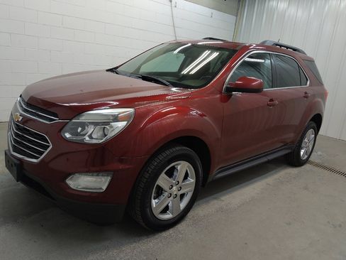 Used 2016 Chevrolet Equinox LT FWD image 2