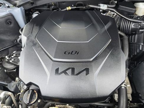 Used 2023 Kia Telluride EX w/ EX Captain's Chair Package image 31