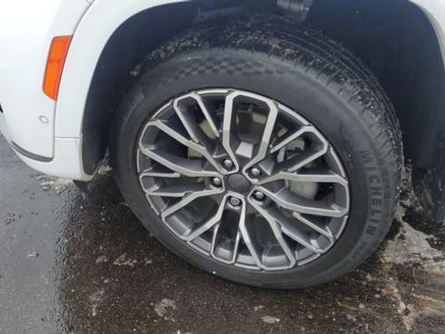 Certified 2021 Jeep Grand Cherokee L Summit image 3