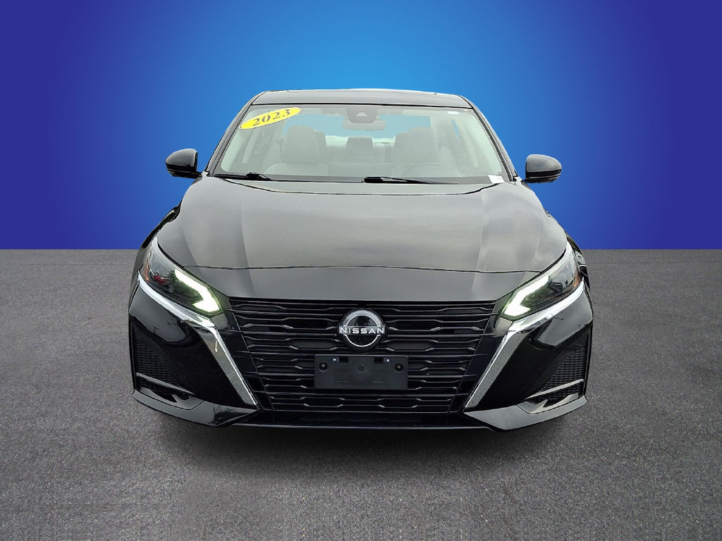 Used 2023 Nissan Altima 2.5 SL AWD/4WD image 2