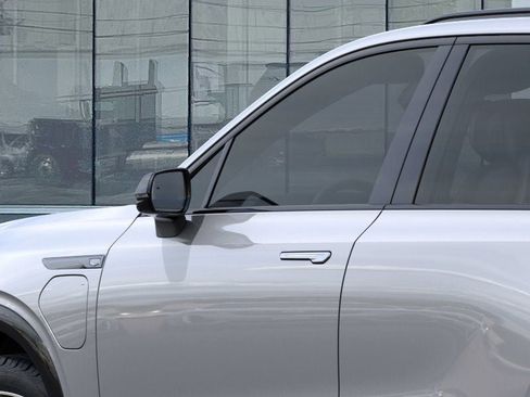 New 2026 Cadillac Vistiq Sport image 12