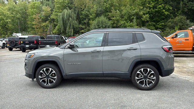 Certified 2023 Jeep Compass Limited w/ Sun and Sound Group AWD/4WD image 4