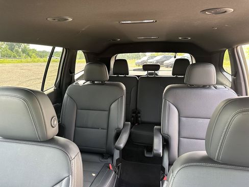 Used 2026 Buick Enclave Preferred AWD/4WD image 40