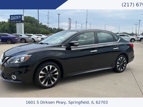 Used 2019 Nissan Sentra SR FWD image 1